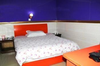 Tiandu Hotel Шанхай Екстериор снимка